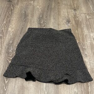 Elegant Black and Grey skirt